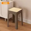 Bancos de Plástico para Uso Doméstico, Bancos Quadrados Empilháveis Estilo Rattan, Bancos Altos Vintage, Cadeiras de Jantar Simples, Cadeiras Extras