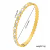Pulsera Rombo de Acero Inoxidable Más Vendida con Incrustaciones de Diamantes de Circonita Color Acero Titanio de Lujo Ligero Joyería de Mano Resistente al Color Fabricante de Origen Venta al por Mayor