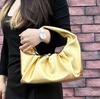 Nuevo Bolso de Mano Versátil de Moda Transfronteriza de Cuero Genuino con Forma de Cuerno, Bolso de Hombro, Bolso de Muñeca Tipo Nube, Bolso Plisado