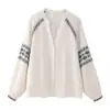 Camisa de Manga Larga con Cuello Alto de Color Contrastante Bordada Holgada de Botones Sencillos para Mujer Estilo Europeo y Americano Nueva Moda Versátil