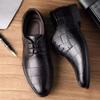 Zapatos de cuero 2022 primavera nuevos para hombre versión coreana de zapatos formales de negocios británicos zapatos casuales zapatos de trabajo una generación de cabello