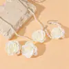 Collar Pulsera Pendientes de Camelia de Satén Suave Francés Set de Tres Piezas Dulce Temperamento Conjunto de Moda para Mujer