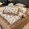 Estilo Princesa Francesa Encaje Terciopelo de Leche Colcha Juego de Cuatro Piezas Invierno Engrosado Terciopelo Coral Cálido Funda de Edredón Ropa de Cama 3