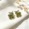 Estilo Vintage Retro Francés Hong Kong Monet Medieval Clip para Oreja Pendientes de Perla Pendientes Verdes Joyería Femenina para Orejas