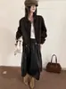 Otoño 2026 Nuevo Estilo Coreano Holgado Adelgazante Versátil Cuello Solapa Manga Larga Chaqueta de Cuero para Mujer con Diseño Único y Estilo de Nicho