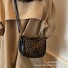 Bolsa de Mão Pequena Texturizada de Alta Qualidade para Mulheres, Nova Bolsa Quadrada Pequena com Estampa de Leopardo Tendência 2026, Bolsa Quadrada Pequena Transversal no Atacado de Fabricante
