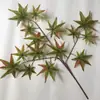 Hojas de árbol artificiales: hojas de arce rojo, hojas de arce japonés, hojas de ginkgo, hojas de plátano de sombra, hojas de sicómoro, hojas de arce de cinco puntas, ramas de aliso, hojas de plástico artificial