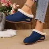 Pantuflas de cuña de felpa transfronterizas para mujer europeas y americanas 2025, pantuflas de algodón forradas de piel, suela gruesa, talla 43, nuevo otoño al por mayor, talla grande