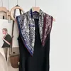 Bufanda Cuadrada de Seda y Lana Retro de Moda para Mujer 2026 Otoño e Invierno Nuevo Estilo Bufanda Cuadrada Elegante Versátil Cálida Bufanda de Seda y Lana