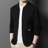 Cardigan de Tricô Masculino Jovem Estilo Novo Primavera e Outono 2024 Jaqueta Masculina Roupa Masculina Casual Cor Sólida Dropshipping