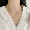 Collar con Colgante de Amor de Borla de Lazo de Acero de Titanio que No se Desvanece, Diseño Nicho para Mujer, Collar de Cadena para Clavícula de Alta Gama