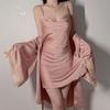 Ropa interior Guiruo Puntilla de satén plateado Encaje Sexy Ajuste ceñido Camisón de tirantes para mujer Bata Ropa para el hogar conjunto 4563