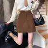Falda Corta para Mujer 2026 Otoño/Invierno Falda de Pana de Cintura Alta con Abertura, Adelgazante y Rejuvenecedora, Elegante Falda de Corte A, Falda Bodycon