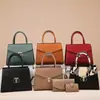 2026 Nuevo Bolso de Mano Transfronterizo de Comercio Exterior para Mujer Conjunto de Múltiples Piezas Retro Europeo y Americano de Gran Capacidad para un Solo Hombro