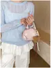 Novedad de Verano 2026: Bolso de Concha Elegante y Único para el Trabajo y los Viajes Diarios, Bolso de Mano con Remaches Dulce y Genial, Bolso de Hombro y Cruzado, Moderno