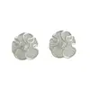Brincos Exquisitos em Prata S925 com Agulha, Estilo Francês Vintage, Flor Plissada Vazada com Design Único, Elegantes e Versáteis