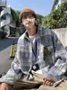 Camisa de Manga Larga a Cuadros para Hombre Primavera y Otoño Camisa Casual para Hombre Diseño de Pareja Sentido Holgada Combinable Chaqueta para Hombre