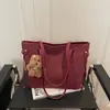 Bolso Tote de Gran Capacidad Versátil de Moda Europeo y Americano para Debajo del Brazo Nuevo Otoño e Invierno 2025 Mate Retro de un Solo Hombro Cruzado para el Trabajo