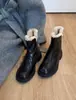 Botas de Nieve para Mujer 2025 Nuevo Estilo Popular Punta Redonda Piel Integrada Cálidas Cremallera Lateral Tacón Grueso Botas Martin