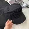 Sombrero de equitación plisado estilo minimalista para mujer, versión fina de primavera/verano, circunferencia de cabeza grande, sombrero de artista artístico, boina tipo pico de pato que adelgaza la cara