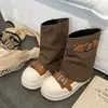 Botas cortas de mujer de moda con suela gruesa, nuevo estilo vintage para aumentar la altura verano 2026, adecuadas para faldas, botas versátiles de suela blanda estilo bootcut