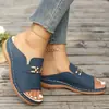 2026 Nuevas Sandalias de Chanclas con Hebilla Metálica Blanca Suela Gruesa Correa Única Casual Perezosas Zapatillas Suministro Exclusivo de Comercio Electrónico Transfronterizo