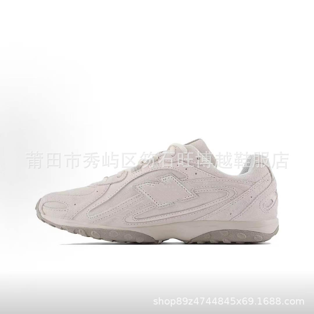 米白色LMMC