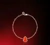 Pulseira de Cabacinha Banhada a Ouro de Alto Padrão para Mulheres, Estilo Chinês, Luxo Leve, Fecho Ruyi, Vermelho de Ano Novo, Pulseira da Moda e Sofisticada