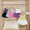 Conjunto de Dos Piezas para Niña de Verano Estilo Coreano: Chaleco sin Mangas y Shorts de Colores Caramelo, Patchwork de Color Sólido, Ropa Infantil Elegante Estilo Princesa