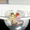 Anillo de Luz Arcoíris, Fila de Flores Personalizada de Circonita Colorida, Anillo de Diamante, Anillo de Piedras Preciosas Apilable Exquisito y de Alta Gama para Mujeres