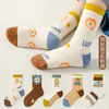 Calcetines para niño para otoño e invierno, diseño de leoncito de dibujos animados, de caña alta, leggings de otoño e invierno, calcetines de tubo medio para niños, niños, bebés, estudiantes