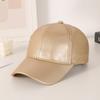 Gorra de béisbol de cuero transfronteriza con placa ligera para hombres y mujeres, gorra de PU para primavera y otoño, gorra monocolor para compra grupal, gorra de viaje
