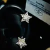 Ear Cuff de Estrella Zirconia Color Café Dorado Claro Sin Perforación, Elegante Versátil Moda Fresco Pequeño Clip para Oreja para Mujeres