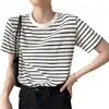 Camiseta Listrada Preto e Branco Estilo Cross-Border para Mulheres, Manga Curta, Nova Tendência Verão 2026 Versão Coreana, Camiseta Solta, Top Básico Gola Redonda