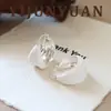 Nuevo y Elegante Ear Cuff Rojo con Goteo de Aceite, Pendientes sin Perforación, Lujo Ligero, Sensación de Alta Gama, Clip para Oreja Versátil, Joyería para Orejas de Mujer