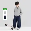 Roupas Infantis Zuoxi Conjunto Esportivo para Meninos 2026 Outono Moletom com Gola Alta Conjunto de Duas Peças Estilo Primavera e Outono para Crianças Mais Velhas