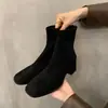 Botas Estilo Coreano de Tacón Grueso Retro Adelgazantes Botines Cortos para Mujer 2026 Nuevo Otoño Invierno Con Felpa Botines Estilo Coreano para Tobillo Pequeño Botas de Moda
