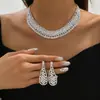 Fornecimento Transfronteiriço Moda Europeia e Americana Conjunto de Colar e Brincos com Pedras Strass Cravejados em Diamante Corrente de Clavícula Exagerada Acessórios Versáteis para Vestido