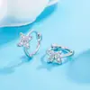 Novos Brincos Versáteis do Dia a Dia com Design de Trevo de Quatro Folhas e Diamante, Pequenos Brincos de Cartilagem, Argolas de Orelha, Acessórios de Brinco Exquisitos e Modernos