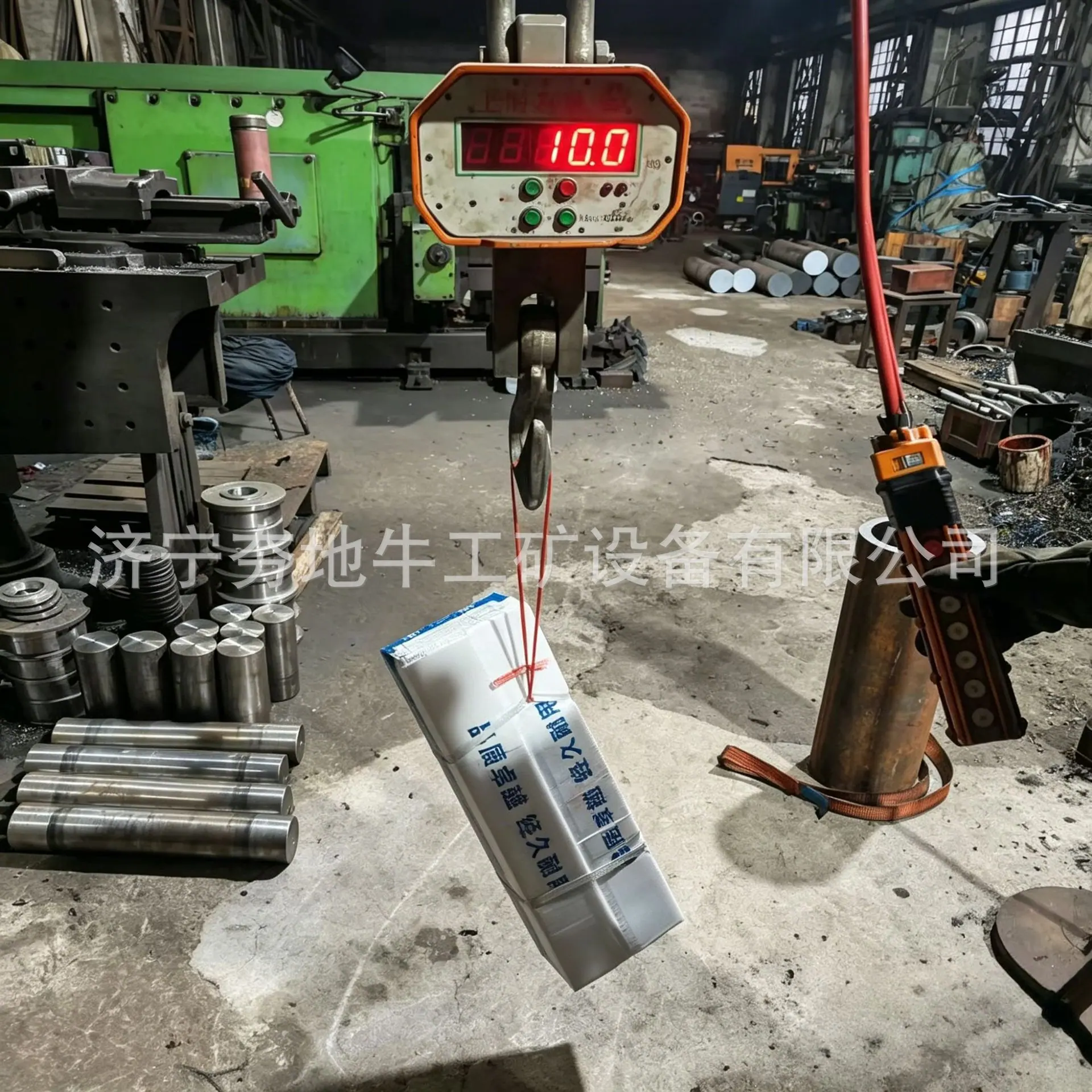 生成1_1比例图片.png