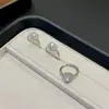 Anillo de Amor Doble Círculo Full Diamante de Cristal Blanco Natural para Mujer, Diseño de Nicho, Lujo Ligero, Anillo de Compromiso de Gama Alta, Exquisito y Versátil