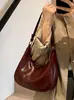 Bolsa pequena de alta qualidade transfronteiriça para mulheres, nova bolsa versátil estilo bolinho vintage 2026, bolsa de ombro e sob o braço super popular para o dia a dia