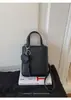 Bolsos de Diseño de Nicho para Mujer 2026 Nuevo Bolso Cruzado Versátil de Verano Bolso de Mano Súper Popular Bolso Cuadrado Pequeño para el Trabajo