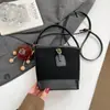 Bolsa Saco Retro Fosca de Camurça Transfronteiriça para Mulheres 2025 Novo Estilo Bolsa de Mão de Alta Qualidade Bolsa de Ombro Transversal Casual