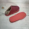 Solados e cabedais infantis semiacabados para fazer cabedais de pantufas de lã e algodão, solados infantis de borracha antiderrapantes, cabedais de pantufas estilo avião