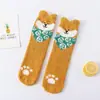 Calcetines de suelo de felpa coral con diseño de perro de dibujos animados de madera para el hogar, calcetines de suelo de media felpa cálidos para mujer, otoño e invierno, calcetines para dormir, venta al por mayor