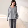 Pijama de cuello redondo, pijama de algodón puro, nueva colección de otoño, diseño de dibujos animados con cuello redondo, se puede usar como ropa exterior, ropa de estar de algodón, conjunto de dos piezas