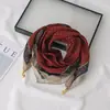 Lenço triângulo estampa espinha de peixe feminino com fecho magnético de pressão cruzada cachecol quente à prova de frio para primavera e inverno lenço estilo ocidental versátil
