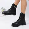 Botas Martin con cordones transfronterizas para mujer, con cremallera lateral, hebilla metálica, diseño de suela gruesa y caña corta. Estas botas estilo retro de motocicleta son perfectas para otoño e invierno. Disponible al por mayor