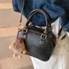 Bolsa de Bowling Retrô de Nicho para Mulheres 2026 Nova Moda Bolsa de Ombro Transversal Textura de Alta Qualidade Bolsa de Mão Cor de Café